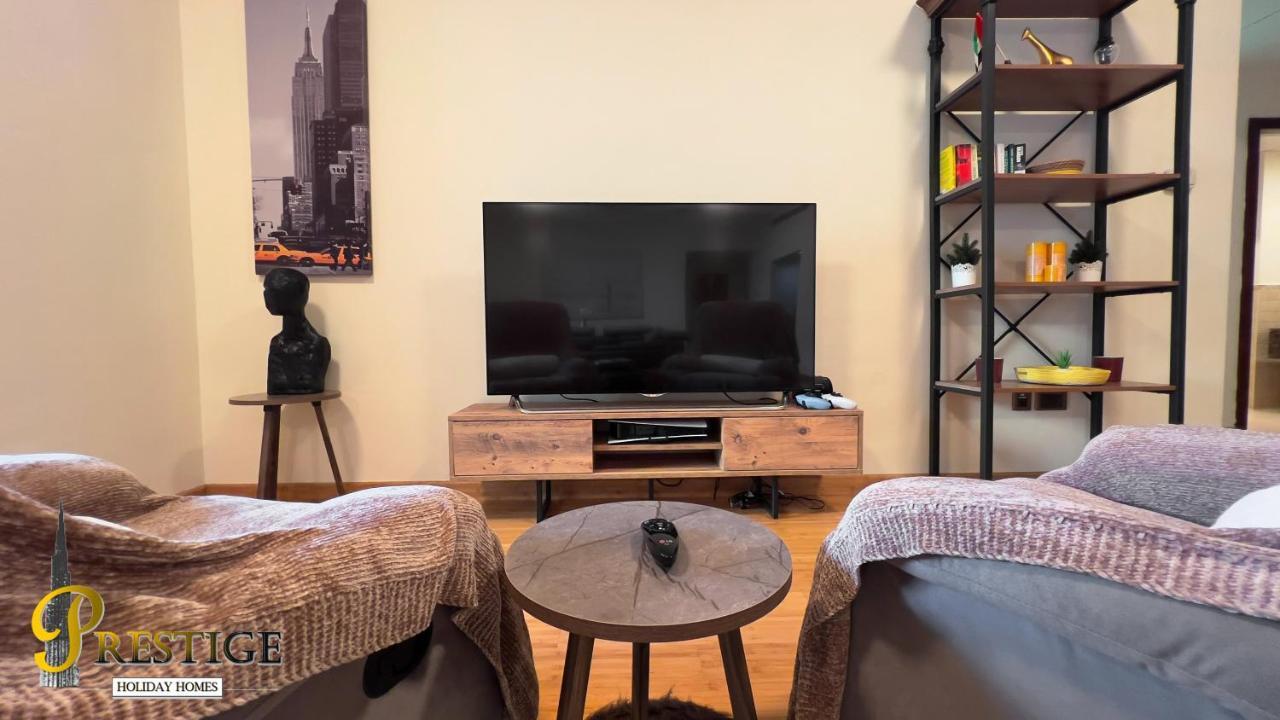 Prestige Hostel Dubai Luaran gambar